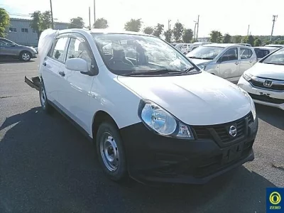 Nissan AD