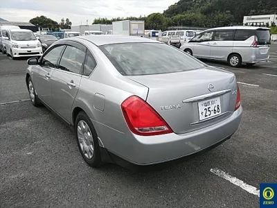 Nissan TEANA