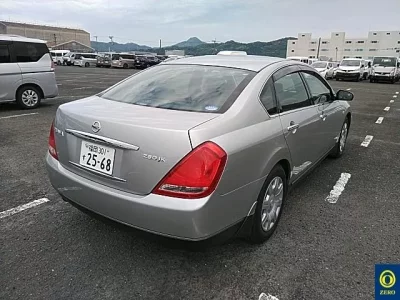Nissan TEANA
