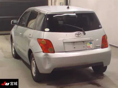 Toyota IST