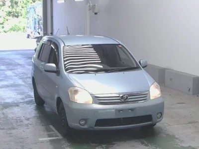 Toyota RAUM