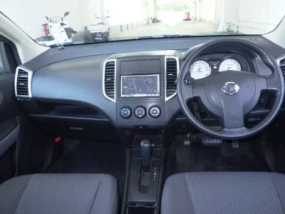 Nissan WINGROAD