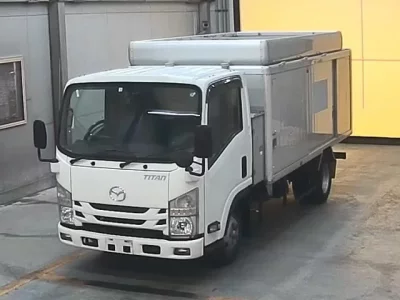 Mazda TITAN