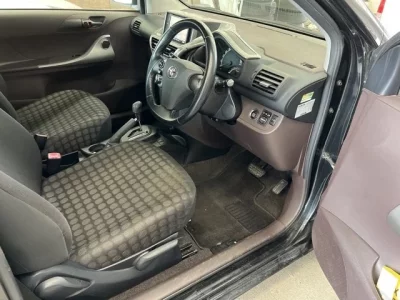 Toyota IQ