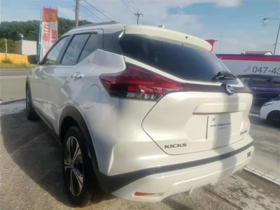 Nissan KIX