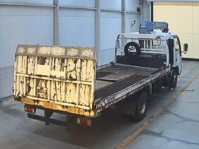 Isuzu ELF