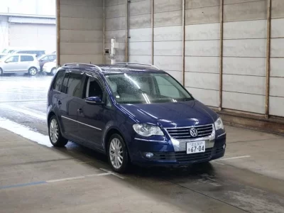 Volkswagen GOLF TOURAN