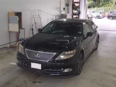 Lexus LS