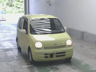 Daihatsu MOVE LATTE