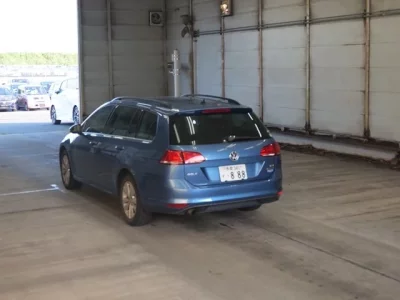 Volkswagen GOLF VARIANT