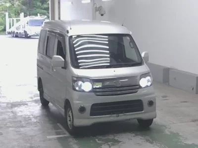Daihatsu Atrai Wagon