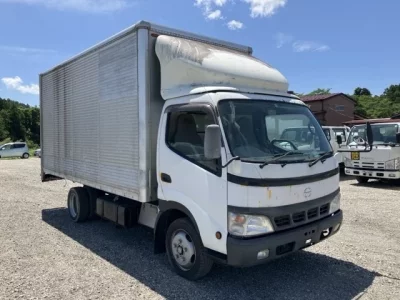 Hino DUTRO