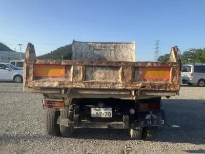 Mitsubishi FUSO FIGHTER