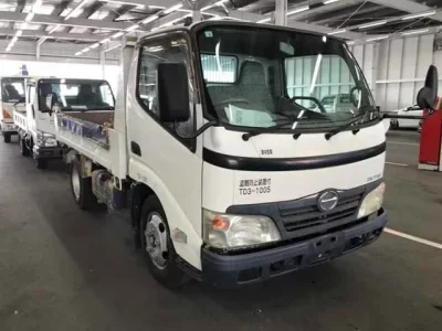 Hino DUTRO