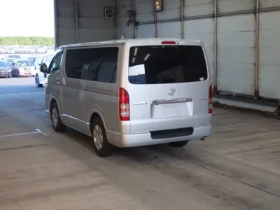 Toyota REGIUS ACE VAN