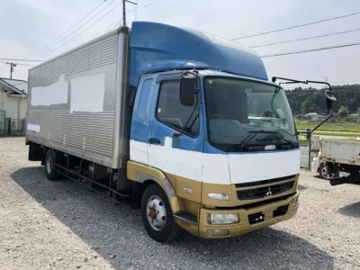 Mitsubishi FUSO FIGHTER