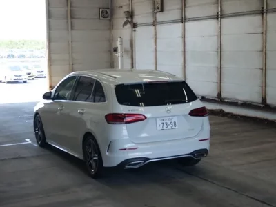 Mercedes-Benz B CLASS