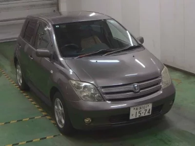 Toyota IST