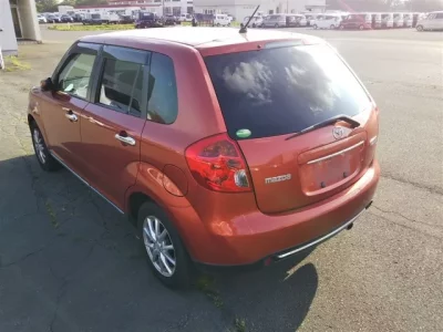 Mazda VERISA