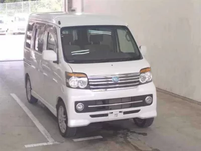 Daihatsu Atrai Wagon