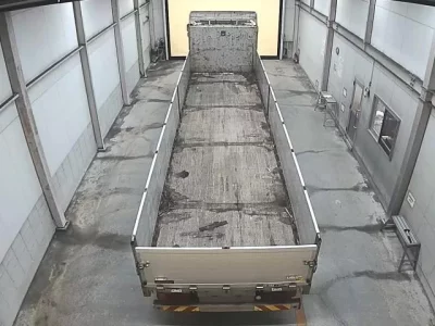 Isuzu TRUCK