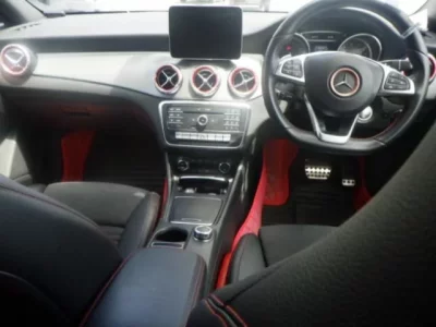 Mercedes-Benz CLA CLASS