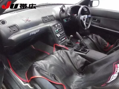 Nissan SKYLINE