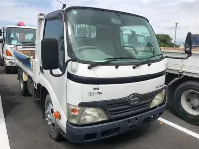 Hino DUTRO