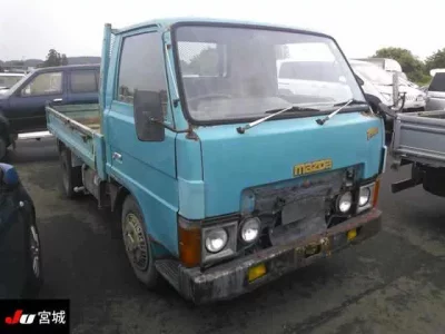 Mazda TITAN