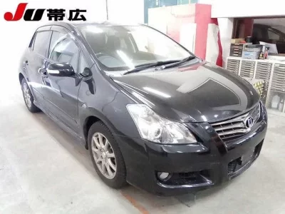 Toyota BLADE