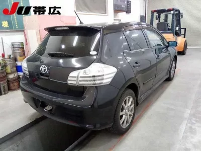 Toyota BLADE