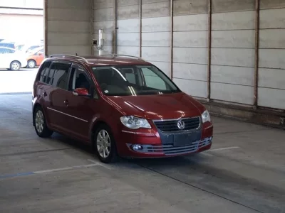 Volkswagen GOLF TOURAN