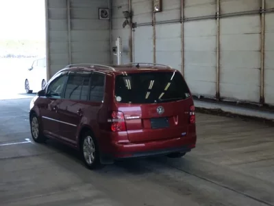 Volkswagen GOLF TOURAN