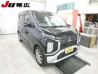 Mitsubishi EK X