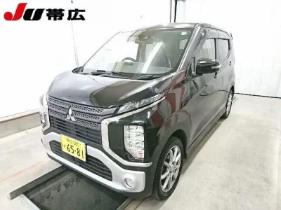 Mitsubishi EK X