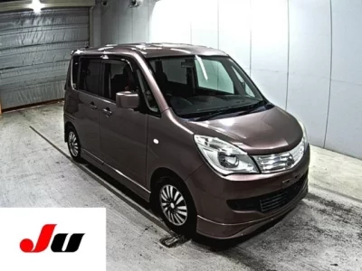 Mitsubishi DELICA D2