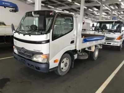 Hino DUTRO