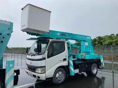 Hino DUTRO
