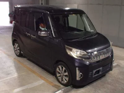 Mitsubishi EK SPACE