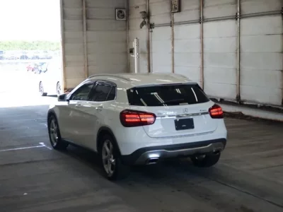 Mercedes-Benz GLA CLASS