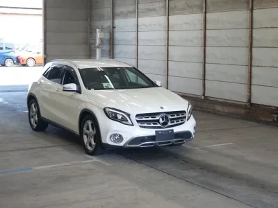 Mercedes-Benz GLA CLASS