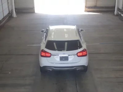 Mercedes-Benz GLA CLASS