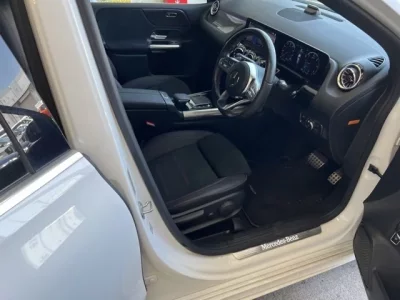Mercedes-Benz B CLASS