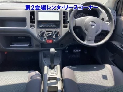 Nissan AD