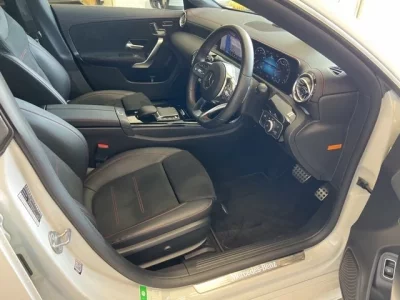 Mercedes-Benz CLA CLASS
