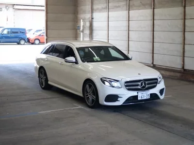Mercedes-Benz E CLASS WAGON