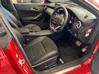 Mercedes-Benz CLA CLASS