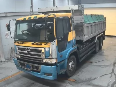 Hino TRUCK