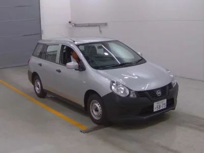 Nissan AD