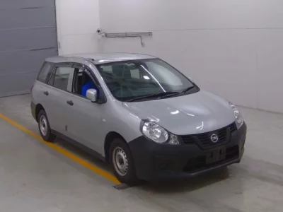 Nissan AD